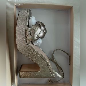 loeffler randall size 9 heels